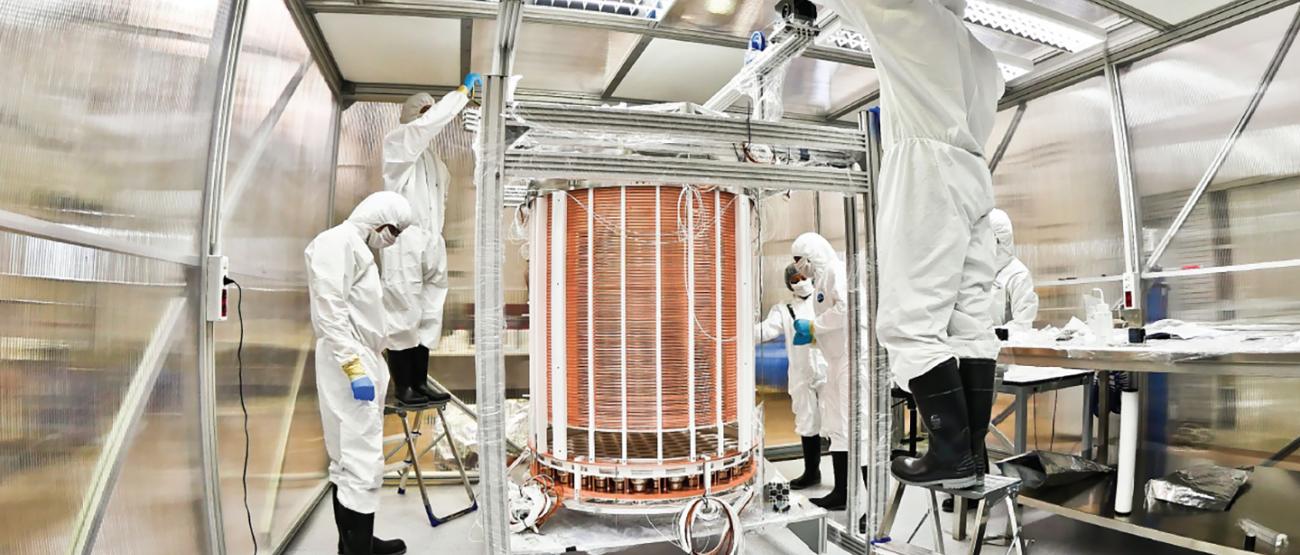 The XENONIT Time Projection Chamber after assembly in a clean room.